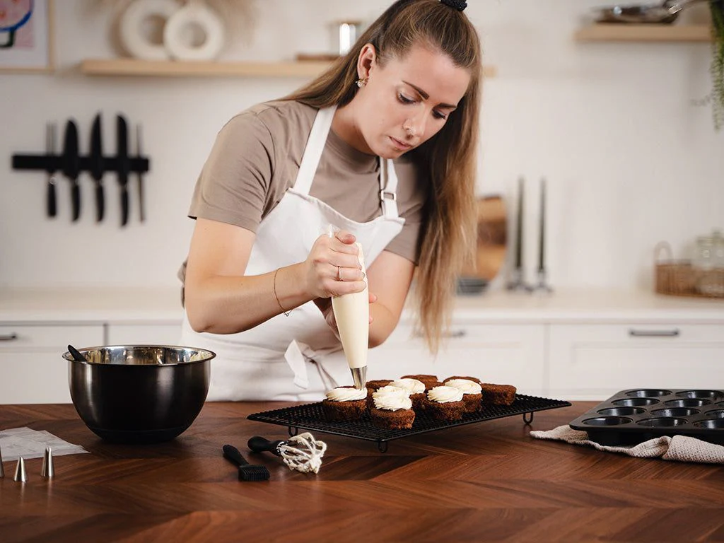 PASTRY SET – 50PCS - Image 3