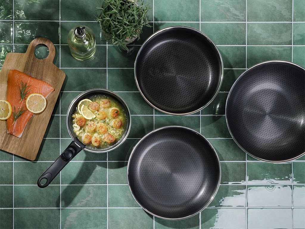 SOßENTOPF MIT ABNEHMBAREM GRIFF 18CM SET - Image 6