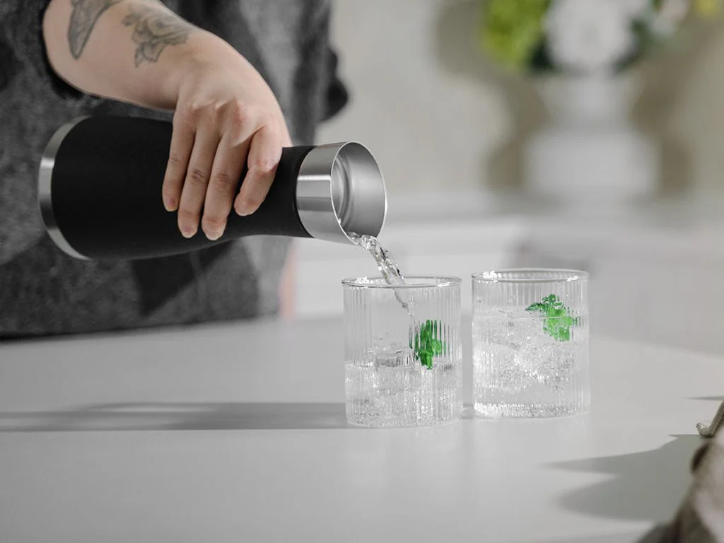 WASSERKARAFFE AUS EDELSTAHL – 800 ML - Image 3